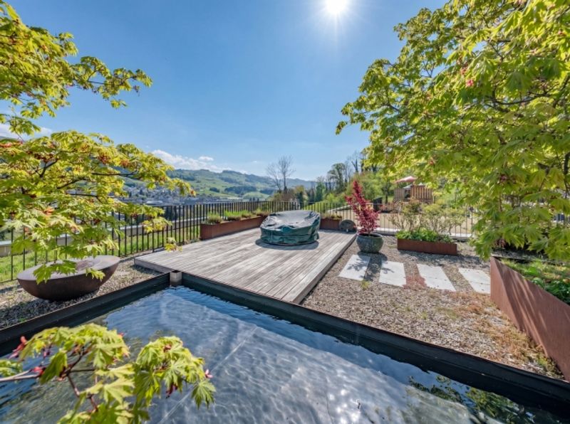 Stilvolle Terrassenwohnung mit Weitblick - 4