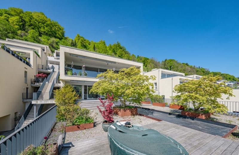 Stilvolle Terrassenwohnung mit Weitblick - 9