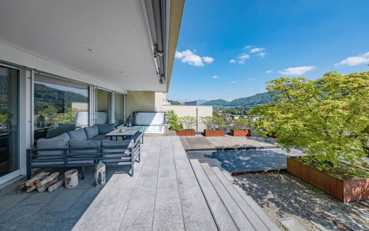 Stilvolle Terrassenwohnung mit Weitblick - 9