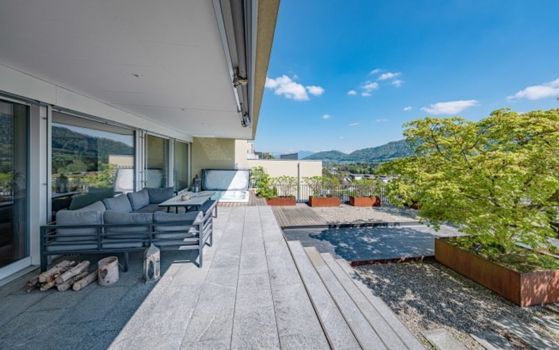 Stilvolle Terrassenwohnung mit Weitblick - 10