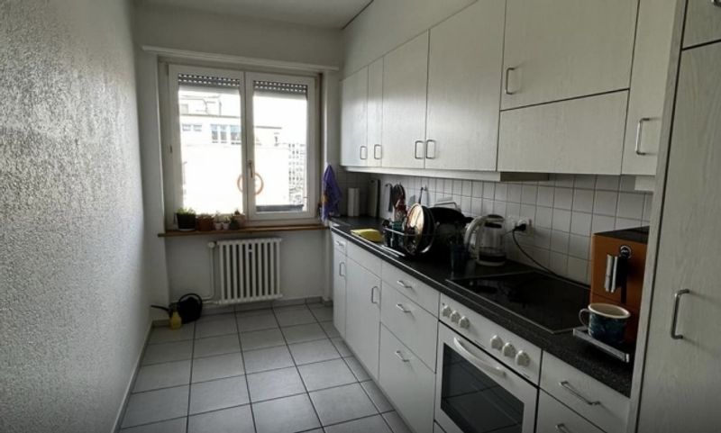 SCHÖNE 3.5-ZIMMER-WOHNUNG MIT BALKON NAHE ROSENGARTEN! - 2