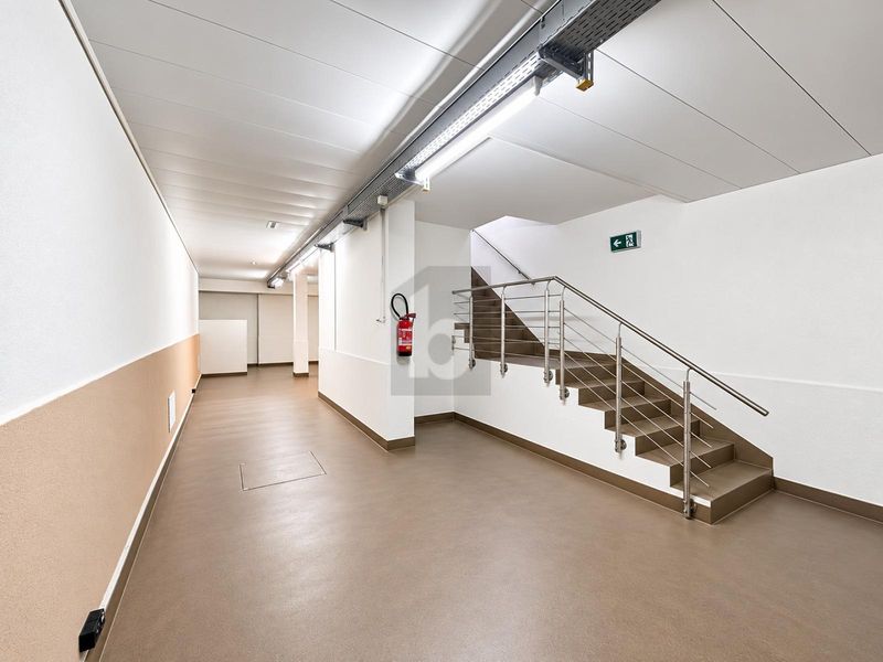 ESPACE POLYVALENT ET CENTRAL - 4