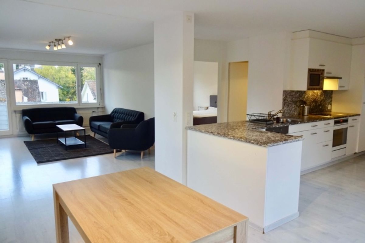 Furnished room in modernised apartment in a top location - 9
