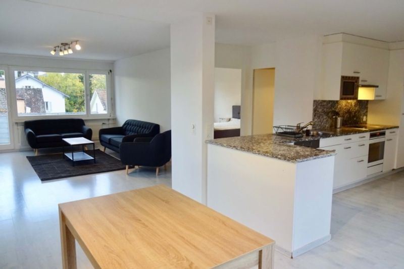Furnished room in modernised apartment in a top location - 10