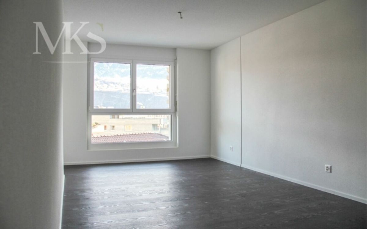 3.5 Zimmer Wohnung auf 104 m2, Balkon und schöner ruhiger Sitzplatz im Grünen - 4