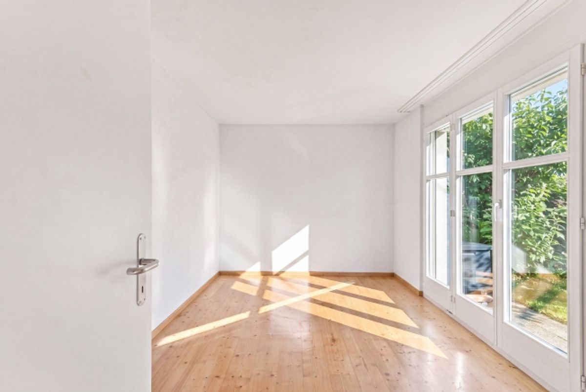 3.5-Zimmer-Gartenwohnung mit Cheminée in Jonen - 5