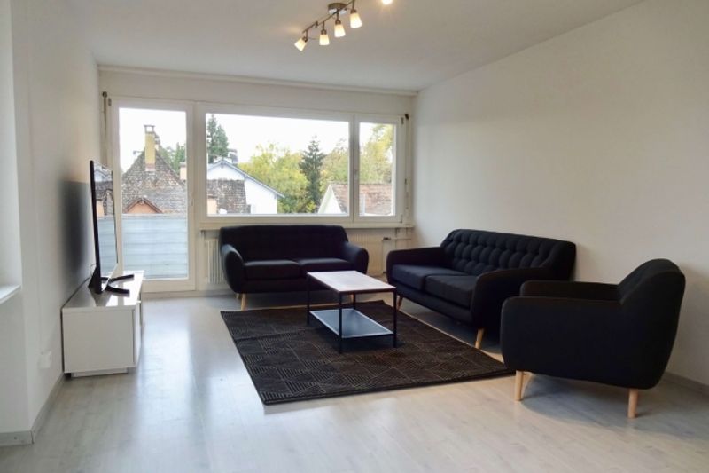 Furnished room in modernised apartment in a top location - 11