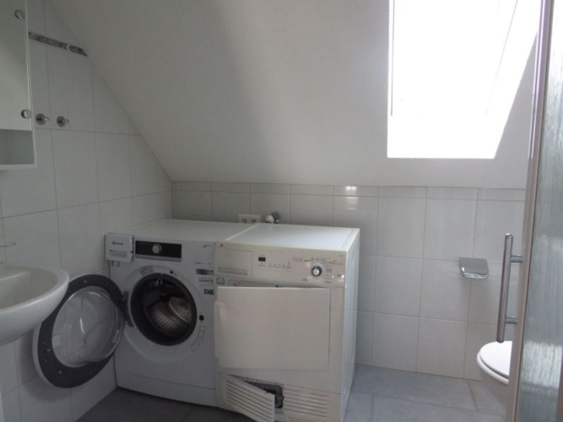 Moderne 4.5-Zimmer-Maisonette-Wohnung in idyllischer Lage - 12