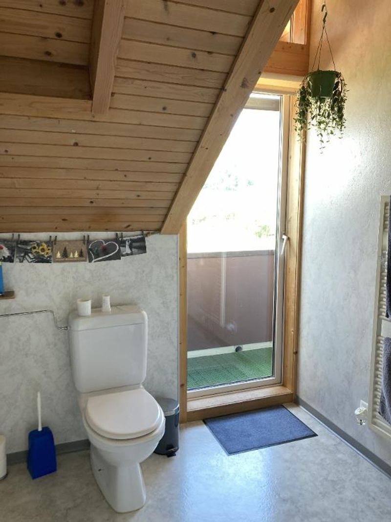 4 Zimmer Dachwohnung - 4