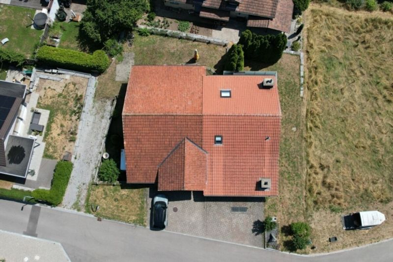 Exlusives, freistehendes Einfamilienhaus mit traumhafter Aussicht - 3