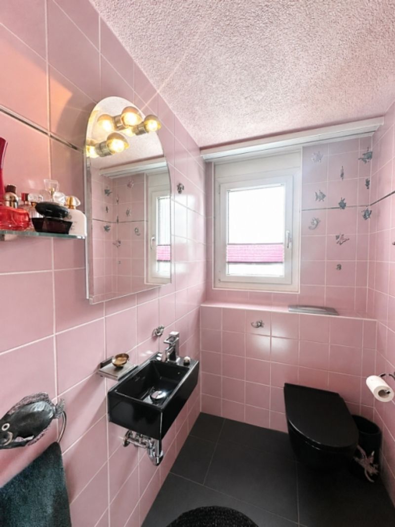 Modernisierte 4.5-Zimmer-Wohnung mit Weitsicht - 7