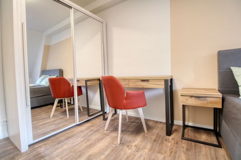 Furnished room in modernised apartment in a top location - 7