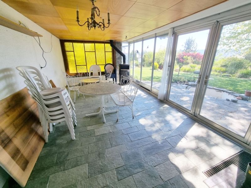 8.5-Zimmer-Landhausvilla an bester Aussichtslage mit grossem Garten - 5