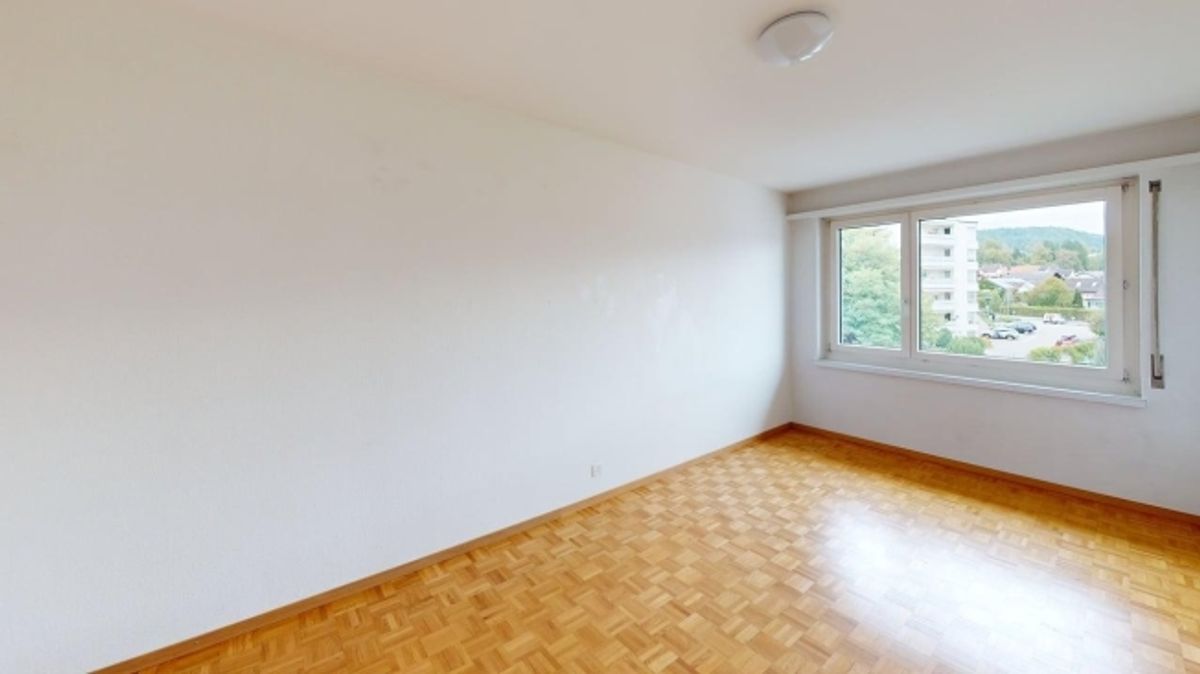 Helle 4-Zimmer-Wohnung im 2. OG  ruhig wohnen in Uetikon am See | BEFRISTET - 6