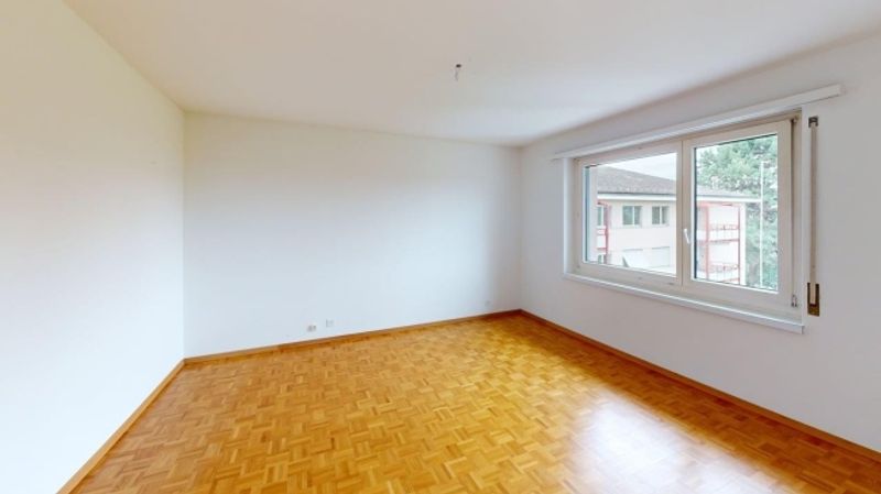 Helle 4-Zimmer-Wohnung im 2. OG  ruhig wohnen in Uetikon am See | BEFRISTET - 9