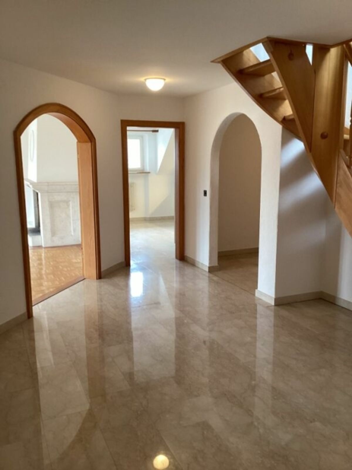 Attraktive & Exklusive 6.5-Zimmerwohnung in der Altstadt - 4