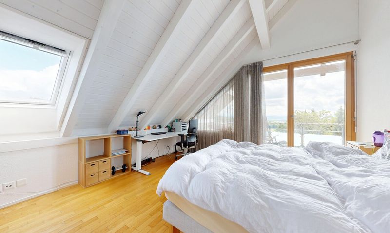 First-class 7.5-room single-family home with unobstructed views - 10