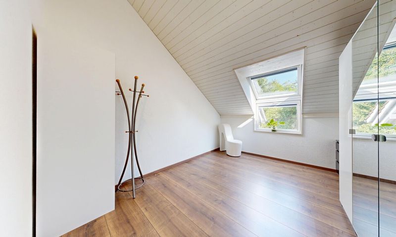 Doppelhaushälfte in Kloten - 10