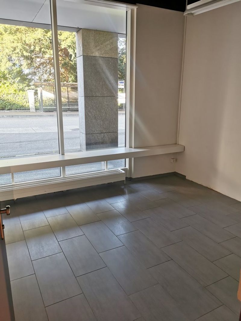 Attraktive Verkaufs-/Ladenfläche im Herzen von Olten zu vermieten - 7