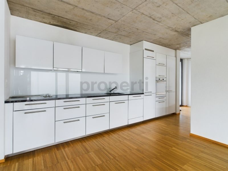 Gedeckte Terrasse und Minergie-Komfort, eigener Waschturm und Einstellhallenplatz - 6
