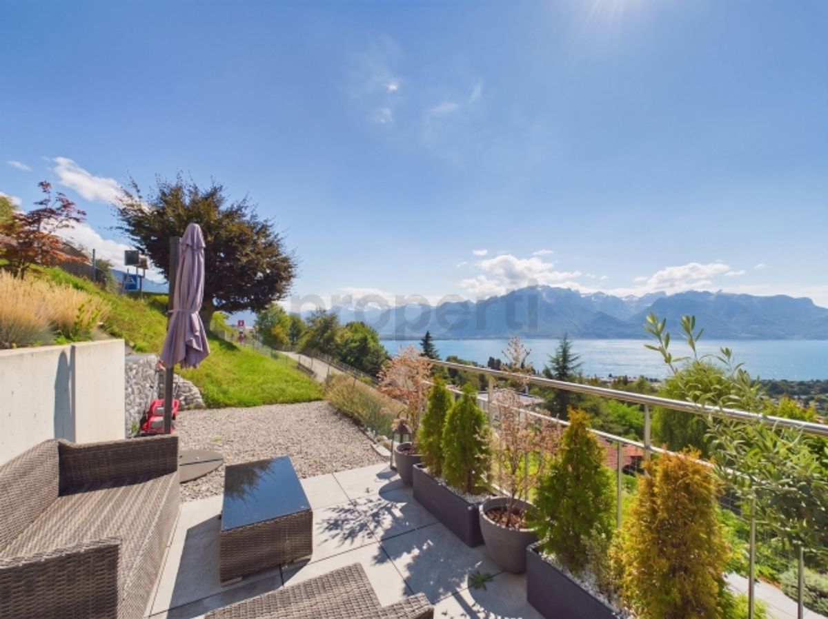 Vue panoramique sur le lac Léman, construction récente de 2020 et place de parking incluse - 11