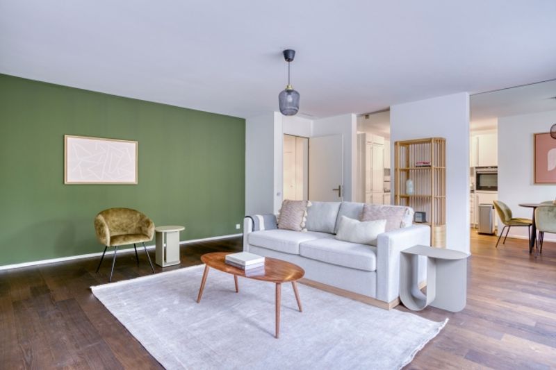 Moderne, grosszügige und zentrale 3.5-Zimmer-Wohnung - 4