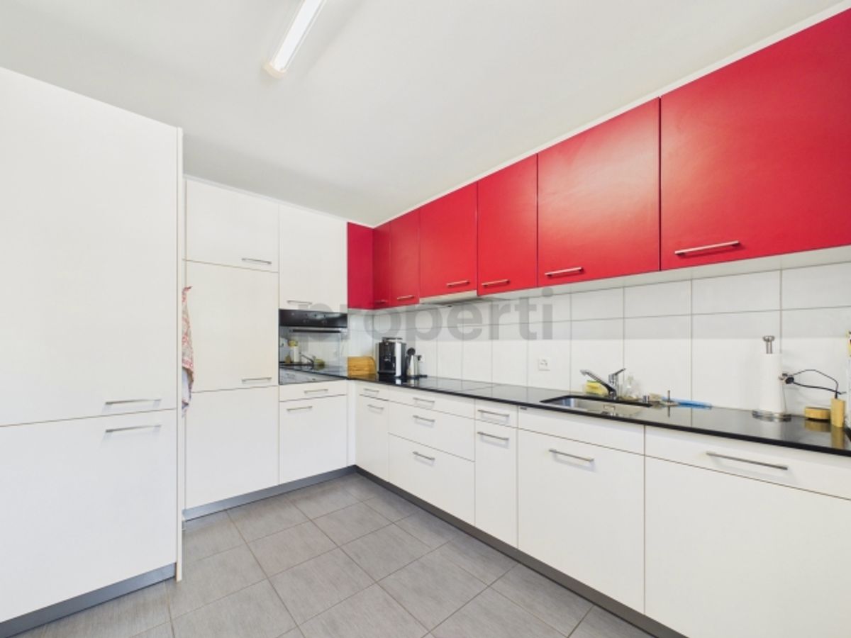 Sanfte Aussicht in Schüpfheim, Fünf Schlafzimmer für viel Platz, Renoviertes Traditionsgebäude mit Balkon - 3