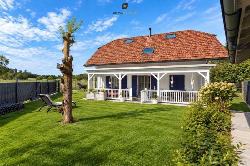 Ihr Traum vom Landleben Exklusives Landhaus mit Pferdestall & Weite. - 2