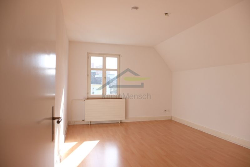 Spannende Gelegenheit schöne Doppelhaushälfte mit Einliegerwohnung - 6