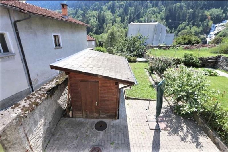 Faido  Casa indipendente con giardino ristrutturata nel cuore della Leventina - 8