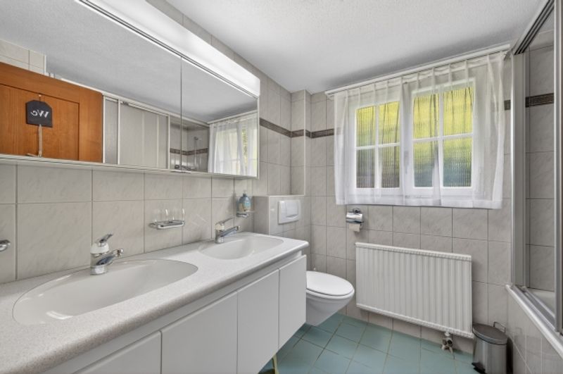 Garanboxen inklusive, Ausbaupotenzial und ruhige, familienfreundliche Umgebung - 8