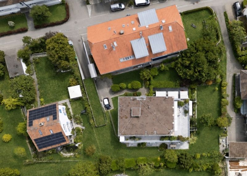 GROSSZÜGIGE GARTENWOHNUNG AN BELIEBTER LAGE IN MURI - 13