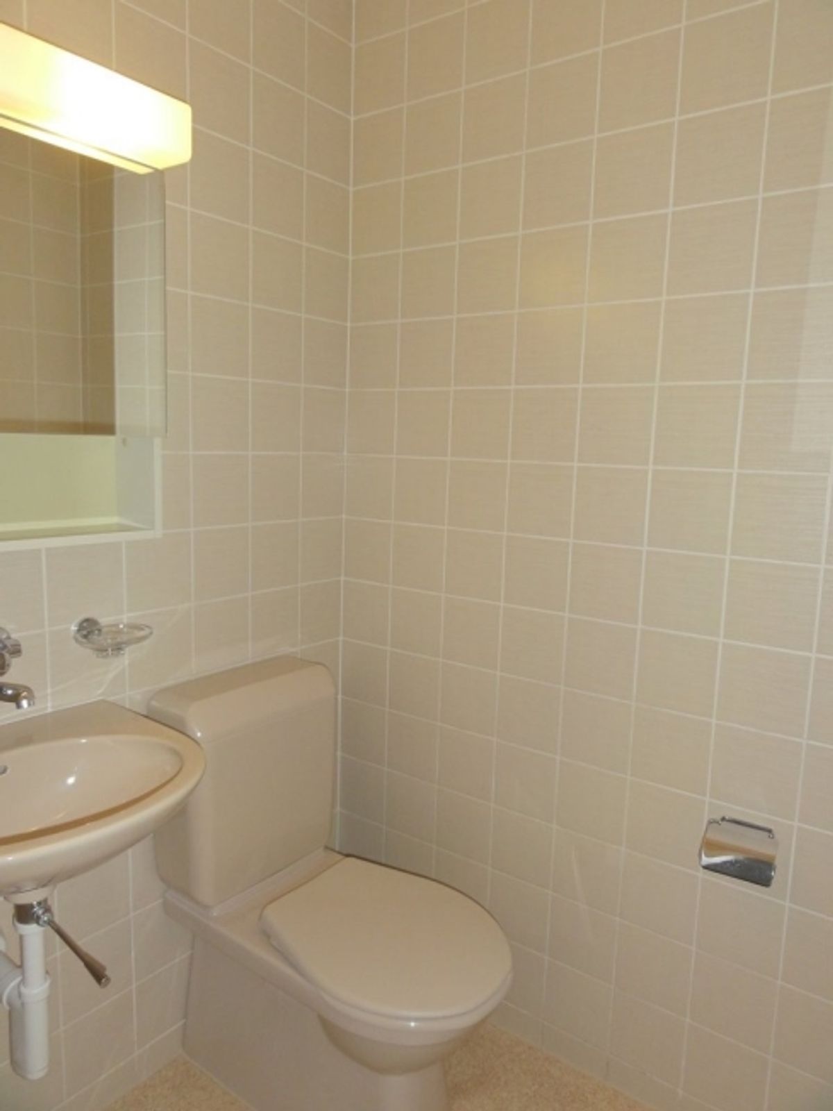 Kinderfreundliche Wohnung und im Grünen - 4