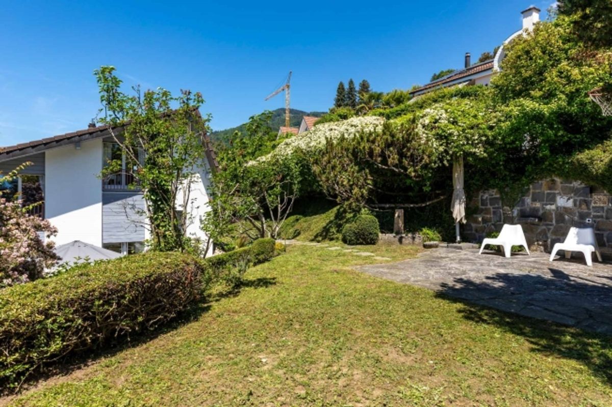 6,5-Zimmer-freistehende Villa mit Blick auf den Genfersee - 11