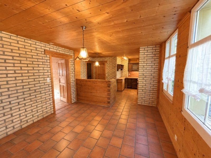 Charmante 3.5-Zimmer-Wohnung mit besonderem Charakter in Trogen - 2