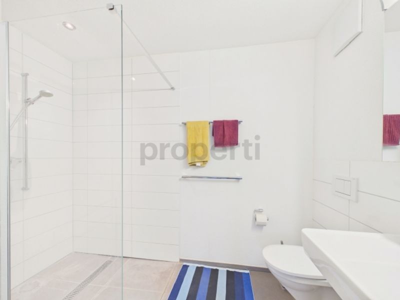 Moderne und grosszügige 3.5-Zimmer-Wohnung in Adliswil - 8
