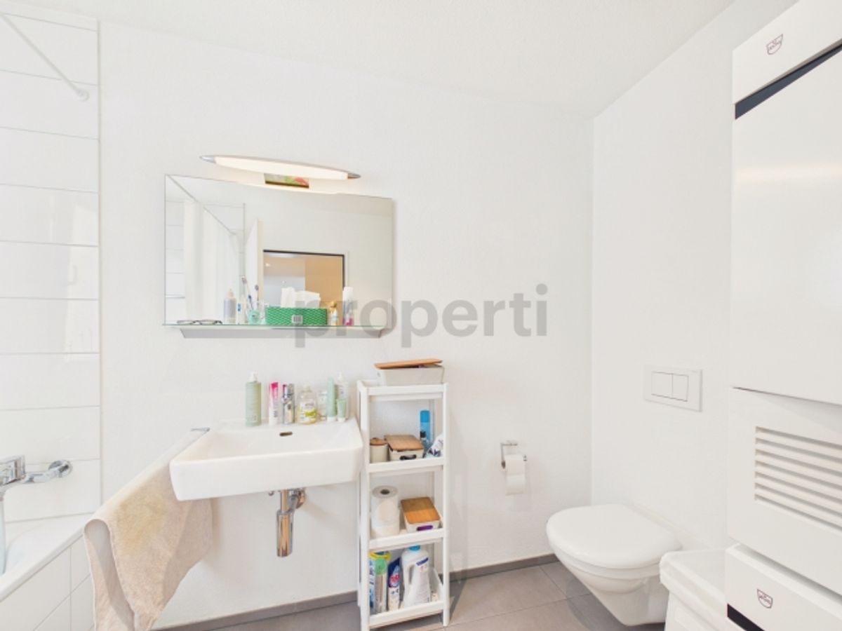 Moderne und grosszügige 3.5-Zimmer-Wohnung in Adliswil - 8