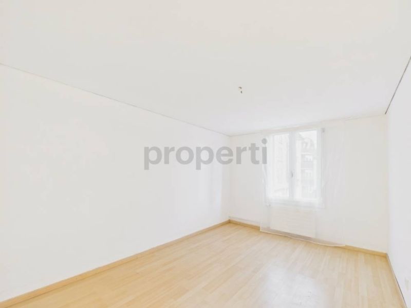 2.5 Zimmer Wohnung - 4
