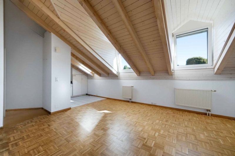 Charmante 2-Zimmer-Wohnung 5 Minuten vom LEB entfernt - 2