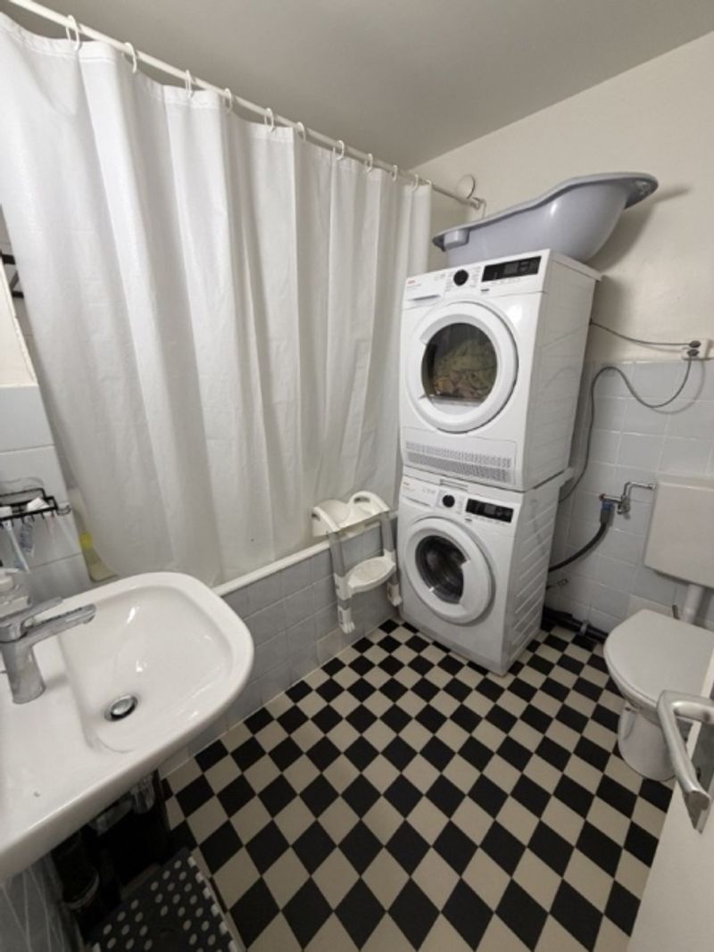 3-Zimmer-Wohnung im 2. Stock in der Nähe der Perle des Sees - 2