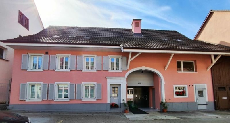 3 1/2 Zimmer-Wohnung im 1. OG - 2