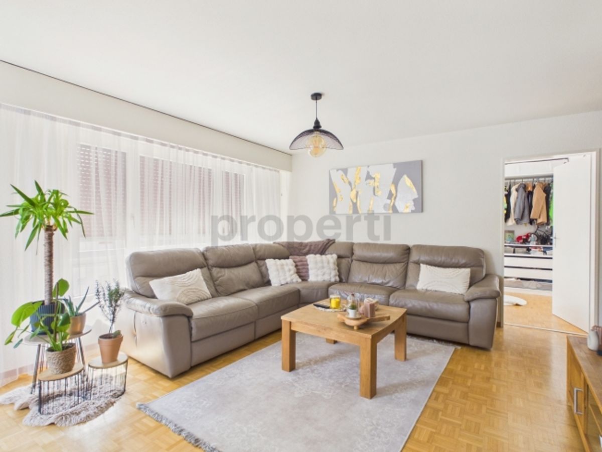 Helle 5.5-Zimmer-Wohnung mit Balkon, Tafers - 0