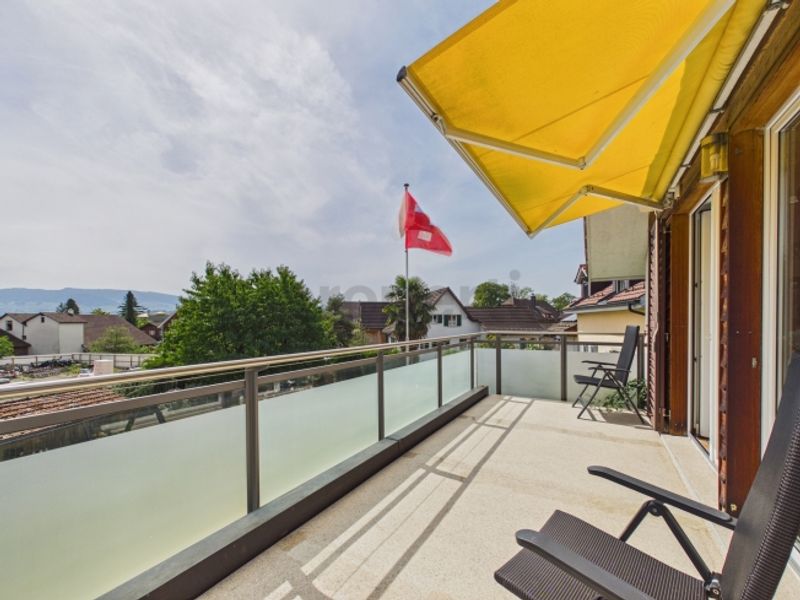 Grosser Garten zur Alleinnutzung, 250 m² Terrasse und flexible Raumaufteilung (4.5 / 5.5 Zimmer) - 11