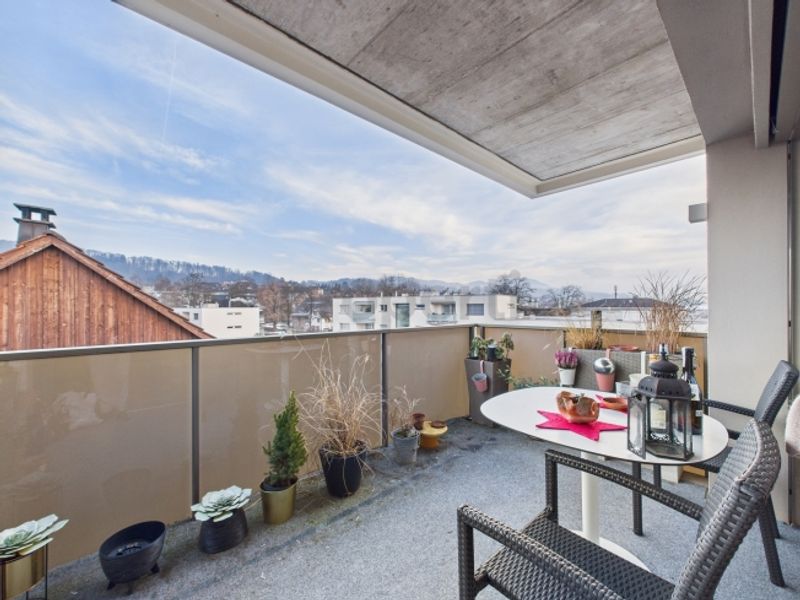 Helle 2.5-Zimmer-Attikawohnung mit Balkon in Wetzikon - 7