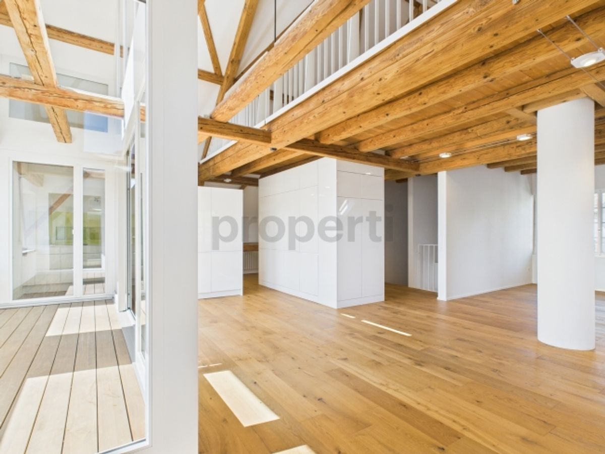 2.5 Zimmer Wohnung  ein einzigartiges Zuhause, das Geschichte und Moderne vereint - 0