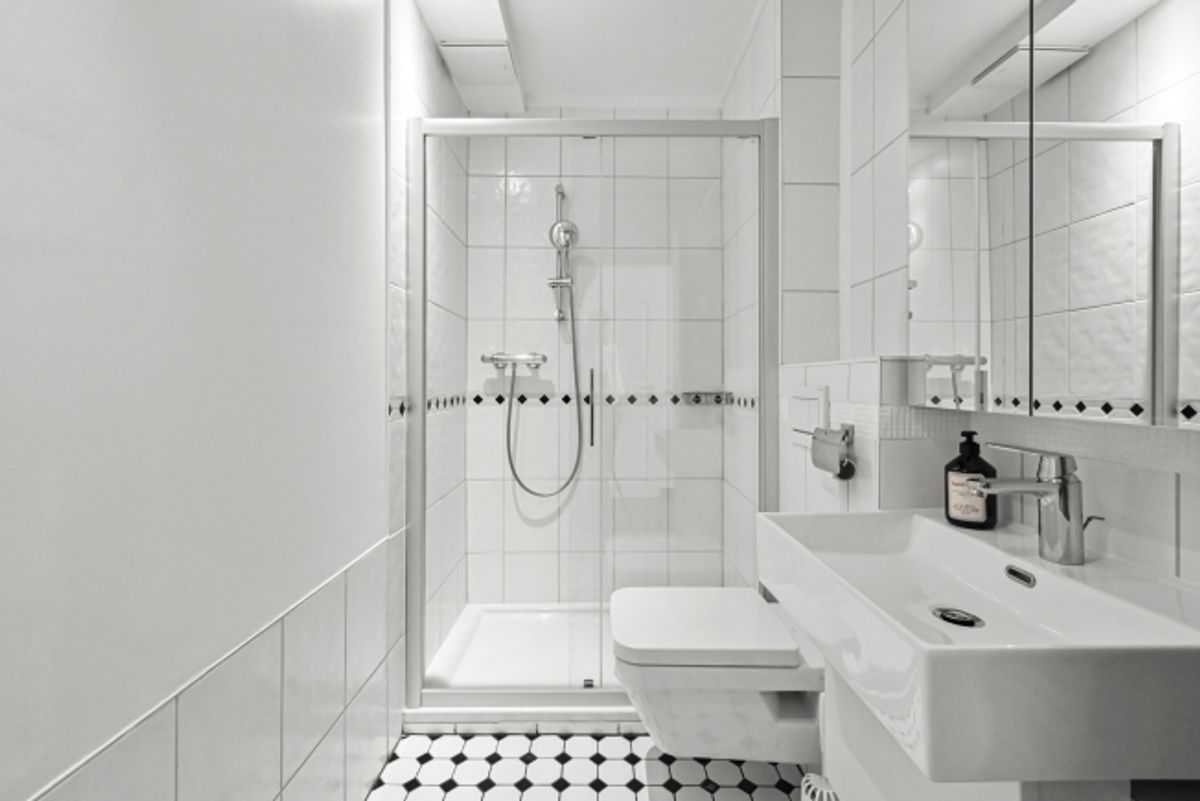 VEVEY – SEEUFER, AUSSERGEWÖHNLICHE 4,5 ZIMMER - 8