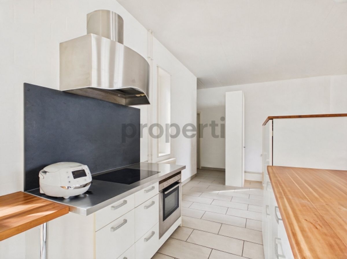 Weitblick, Raumhöhe & Innenhof  Ihr neues Domizil in Othmarsingen - 5