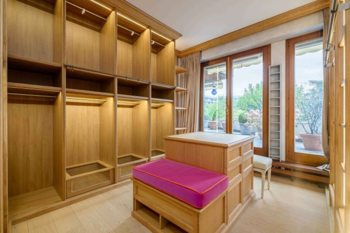 Hervorragende 7-Zimmer-Wohnung in SI mit Reihenhäusern von mehr als 120 m² - 6