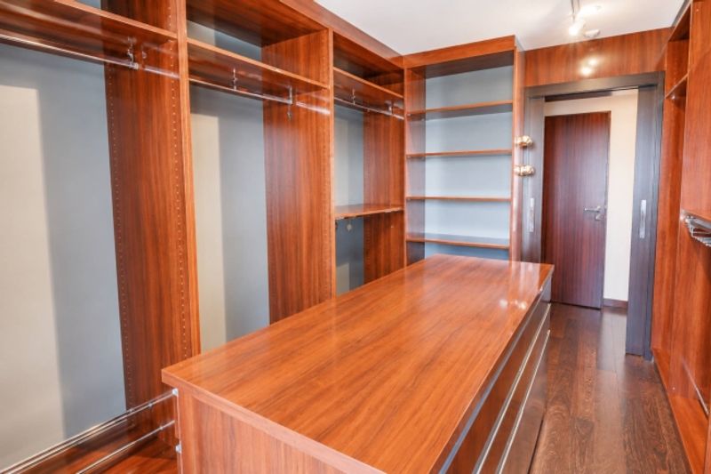 Prächtiges Doppelhaus-Penthouse mit atemberaubendem Seeblick - 13