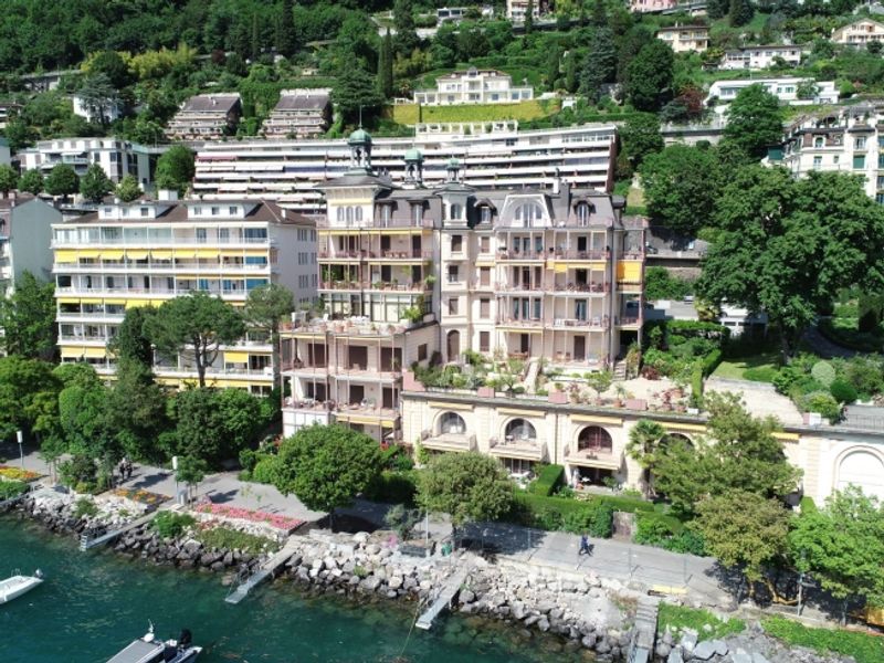 Prächtige 5,5-Zimmer-Wohnung direkt am Wasser Repräsentative Residenz - 8